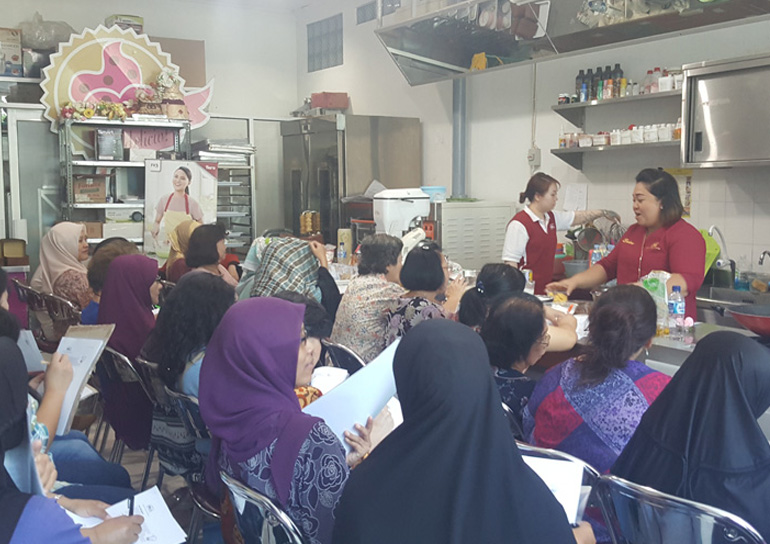 Cooking Class Tepung BOLA Belanjut ke Semarang Solo